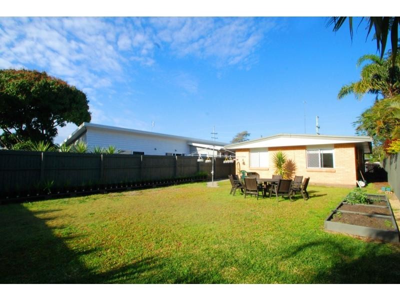 165 Nobby Parade, Miami QLD 4220