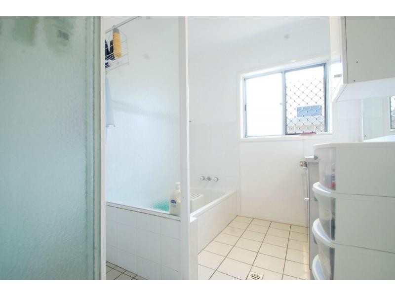 165 Nobby Parade, Miami QLD 4220