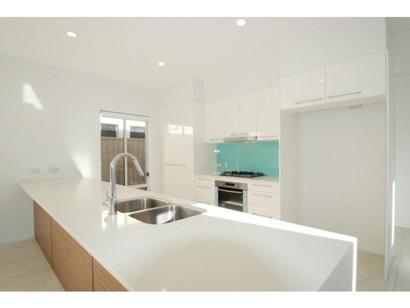 135 Nobby Parade, Miami QLD 4220