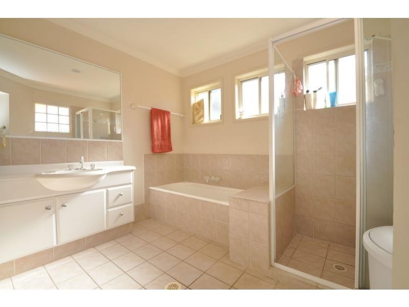 3/16 Gardendale Crescent, Burleigh Waters QLD 4220