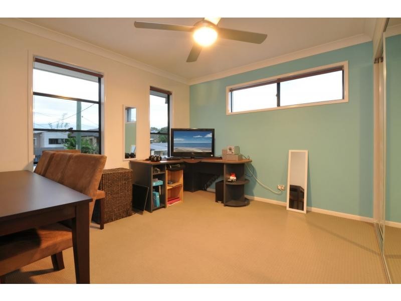 157 Nobby Parade, Miami QLD 4220