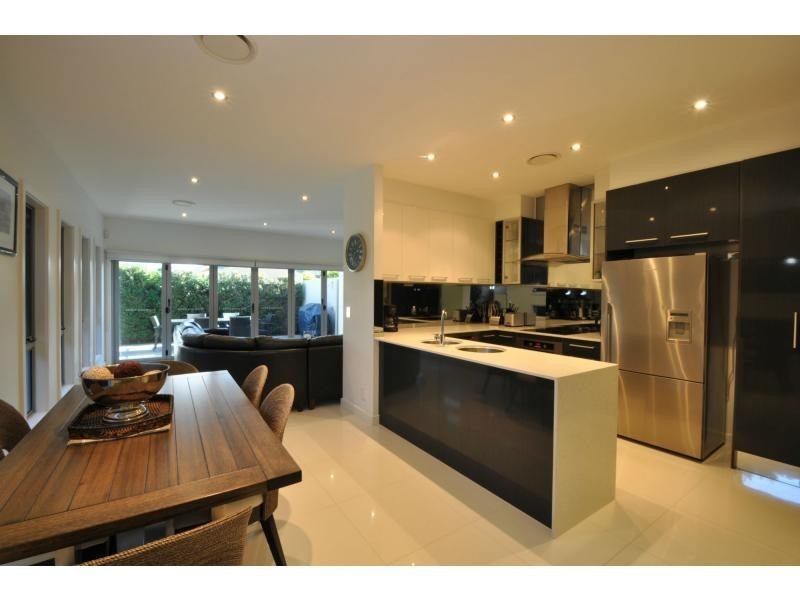 1/40 Albion Avenue, Miami QLD 4220