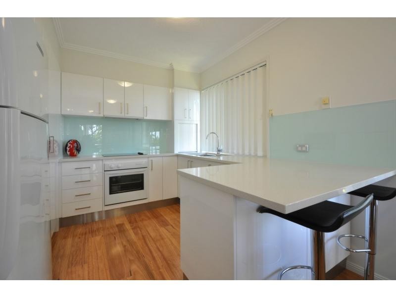 1/32 East Street, Burleigh Heads QLD 4220