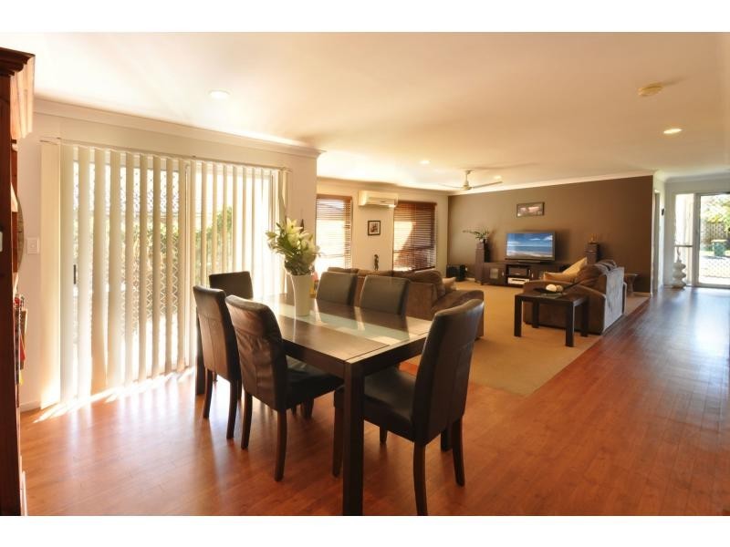 91 Harrier Drive, Burleigh Waters QLD 4220