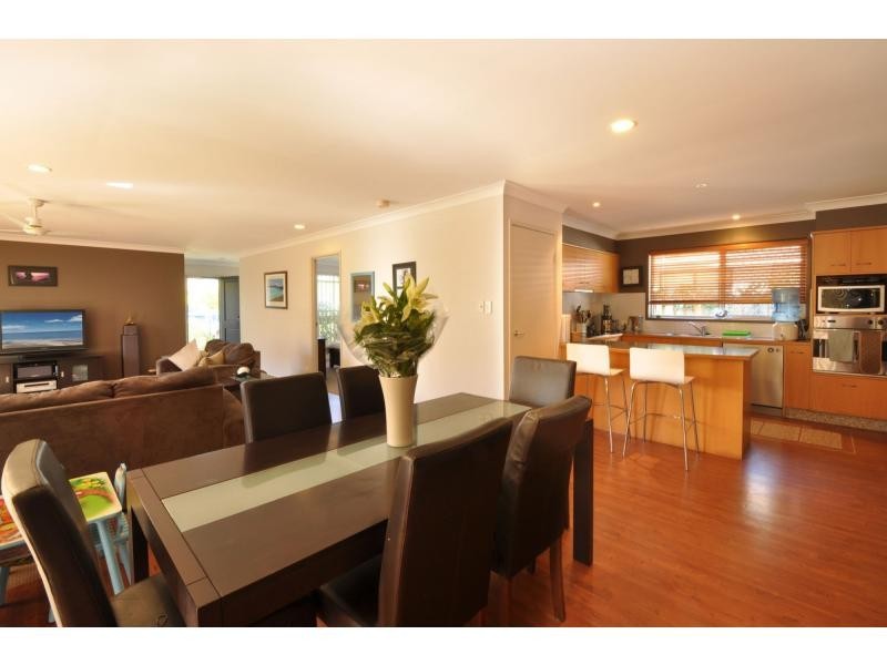 91 Harrier Drive, Burleigh Waters QLD 4220