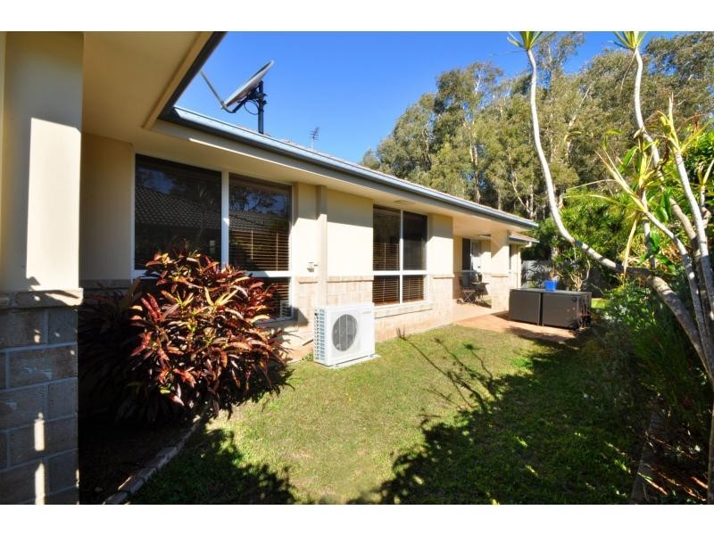 91 Harrier Drive, Burleigh Waters QLD 4220