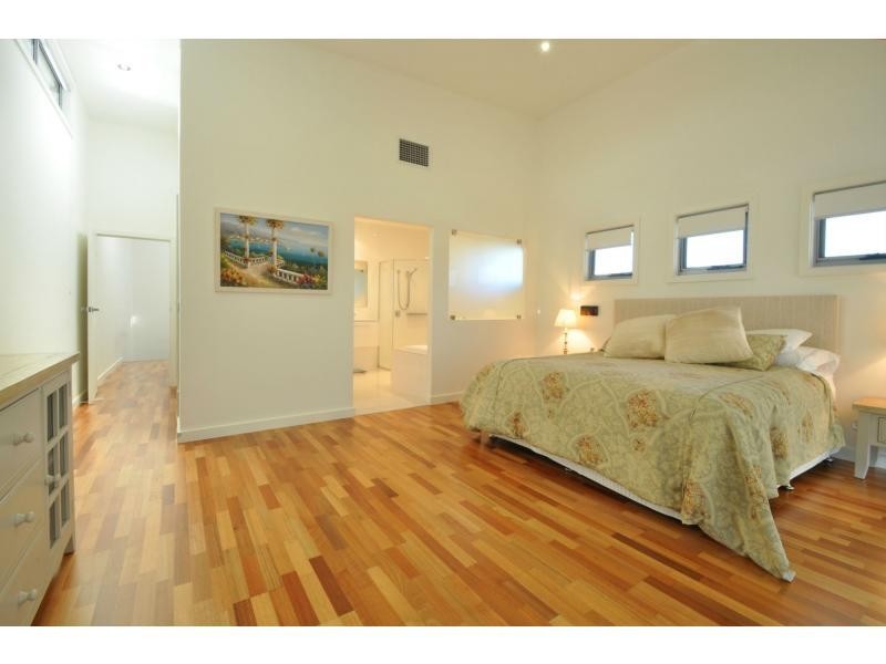 1/40 Albion Avenue, Miami QLD 4220