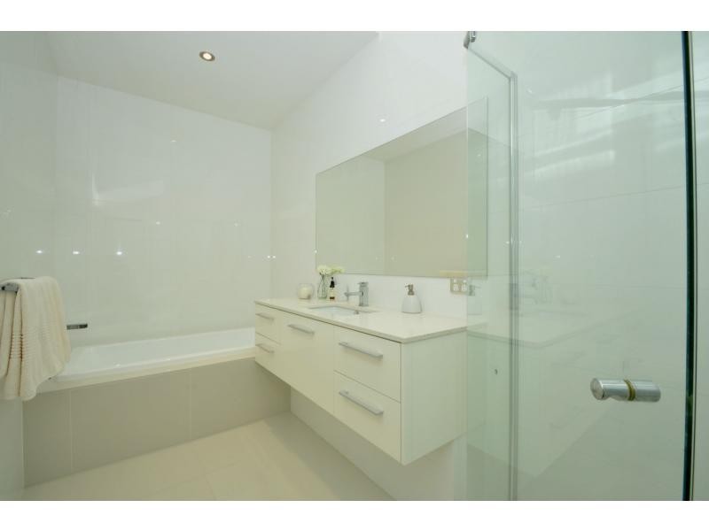 1/40 Albion Avenue, Miami QLD 4220