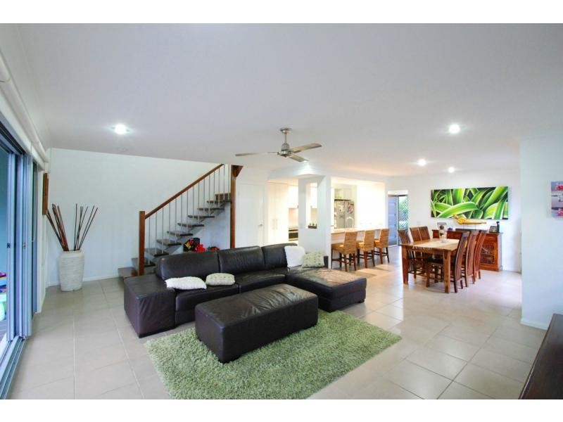 49 Barcelona Way, Burleigh Waters QLD 4220