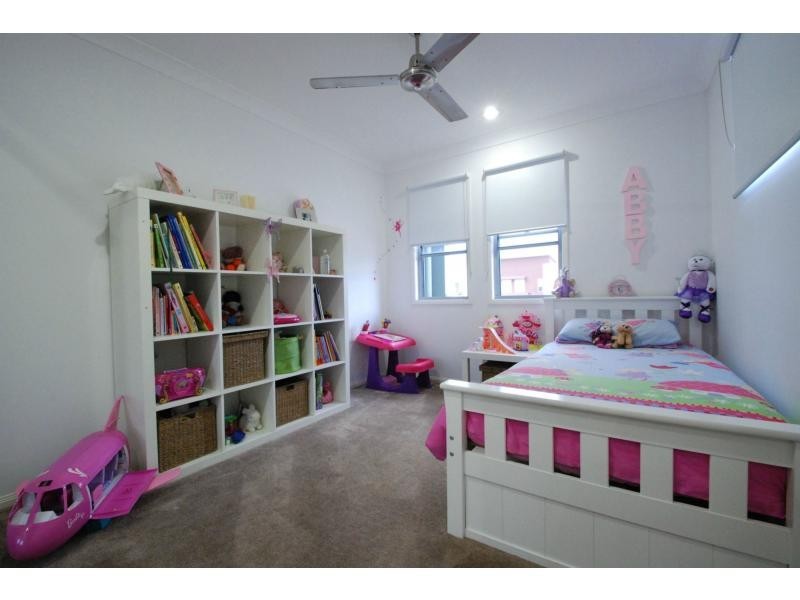 49 Barcelona Way, Burleigh Waters QLD 4220