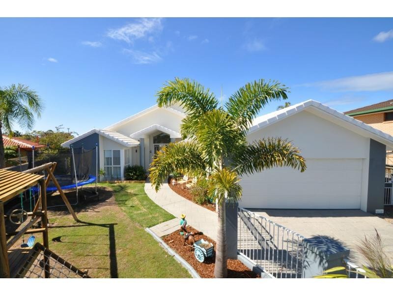 58 Rumrunner Street, Mermaid Waters QLD 4218