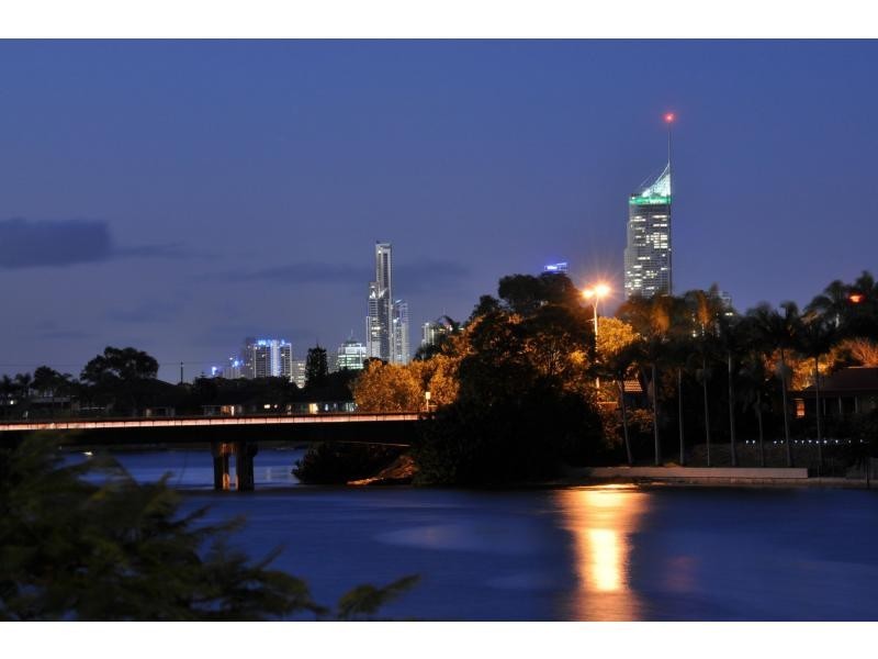 58 Rumrunner Street, Mermaid Waters QLD 4218