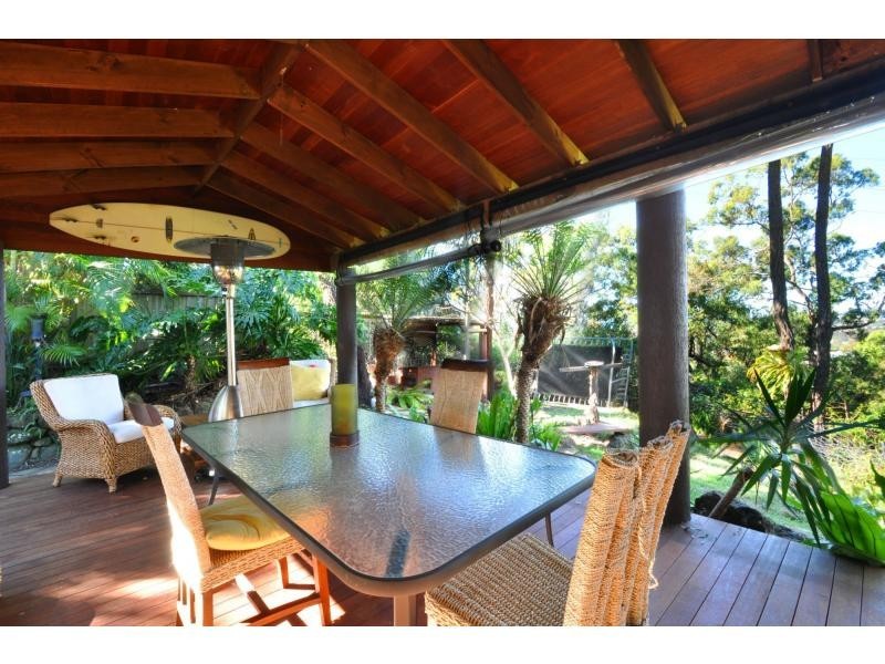 11 Ladds Ridge Road, Burleigh Heads QLD 4220