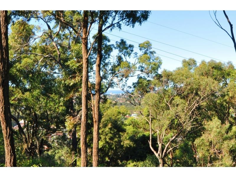 11 Ladds Ridge Road, Burleigh Heads QLD 4220