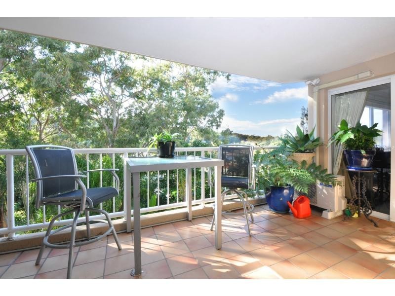 12/14 Brake Street, Burleigh Heads QLD 4220