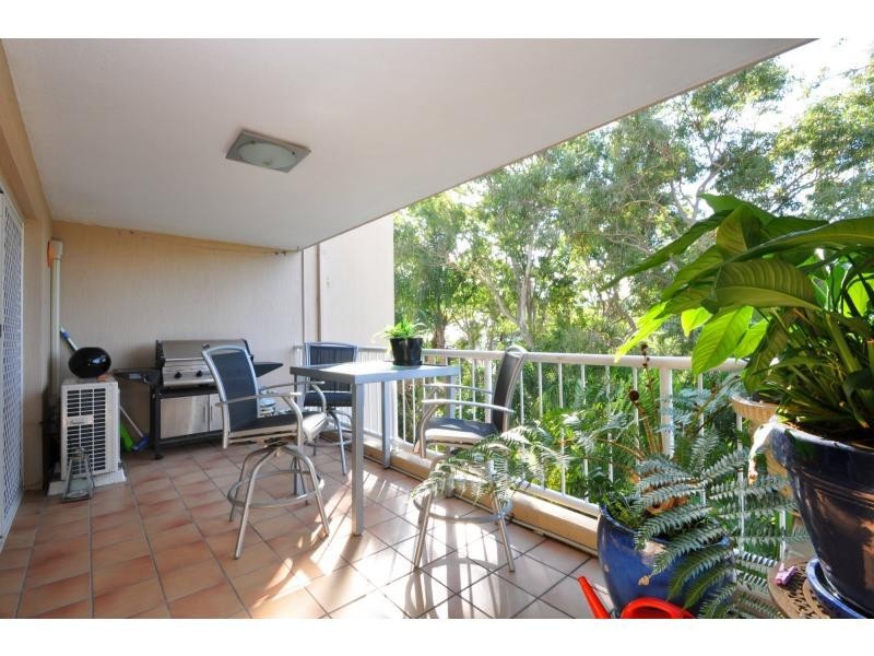 12/14 Brake Street, Burleigh Heads QLD 4220