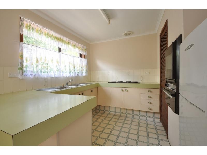 3/6 Peacock Place, Burleigh Waters QLD 4220