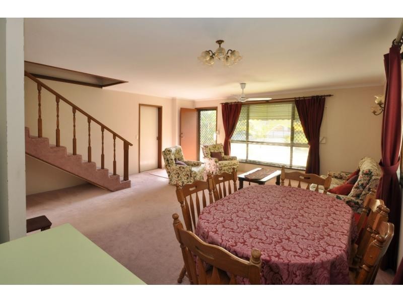 3/6 Peacock Place, Burleigh Waters QLD 4220