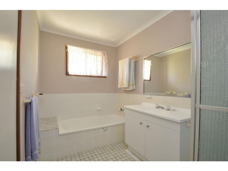 3/6 Peacock Place, Burleigh Waters QLD 4220