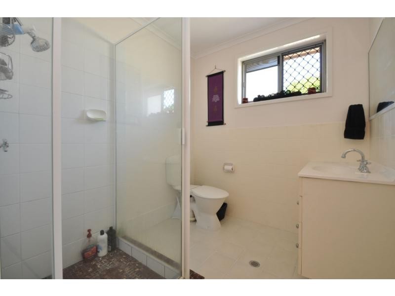 2/97 Nobby Parade, Miami QLD 4220