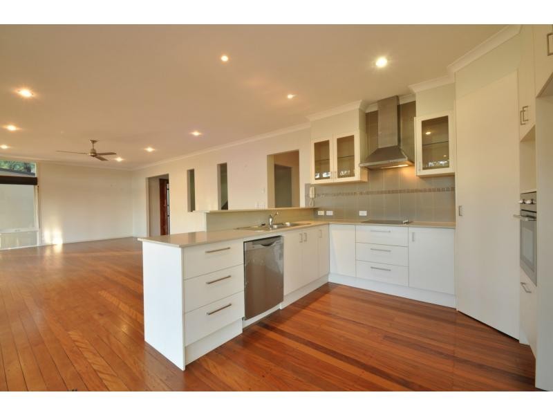 1/22 View Street, Burleigh Heads QLD 4220