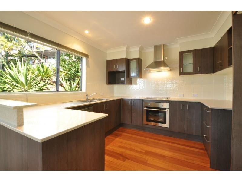 1/22 View Street, Burleigh Heads QLD 4220