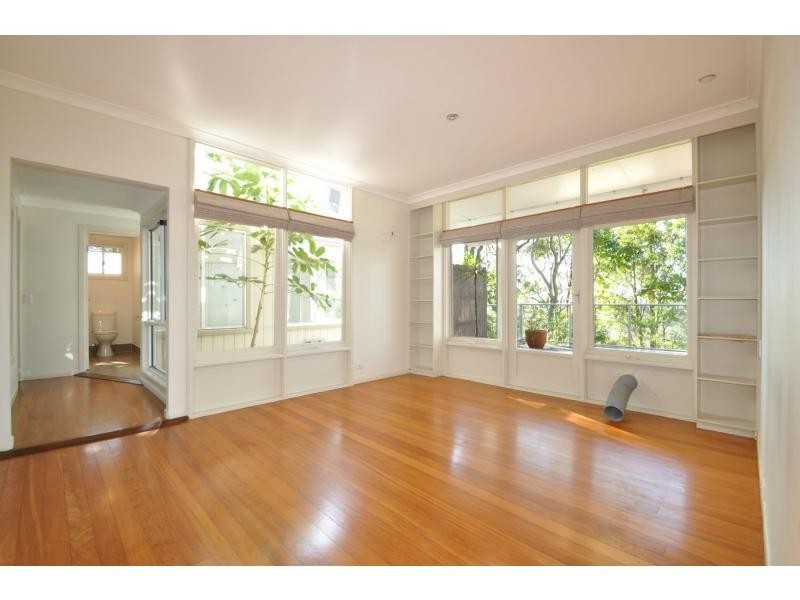 1/22 View Street, Burleigh Heads QLD 4220
