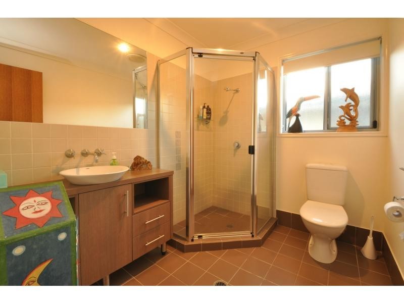 2/22 Nundah Avenue, Miami QLD 4220