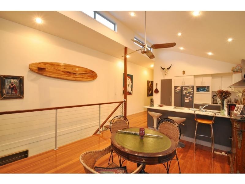 2/22 Nundah Avenue, Miami QLD 4220