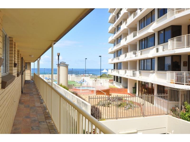 5/48 Old Burleigh Road, Surfers Paradise QLD 4217