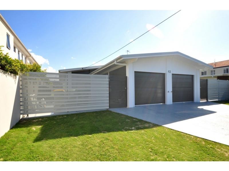 1/42 Albion Avenue, Miami QLD 4220