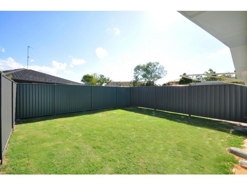 1/42 Albion Avenue, Miami QLD 4220