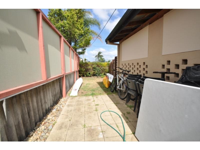 1/97 Nobby Parade, Miami QLD 4220