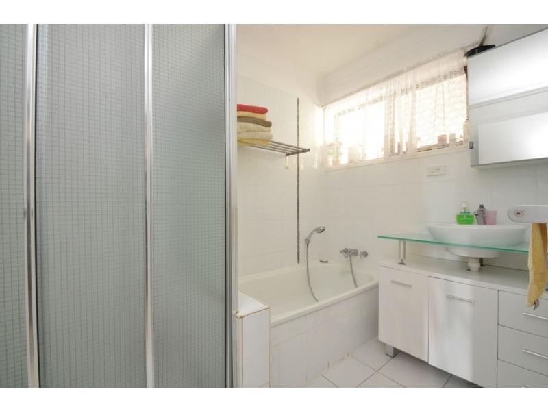 2/8 Doggett Drive, Miami QLD 4220