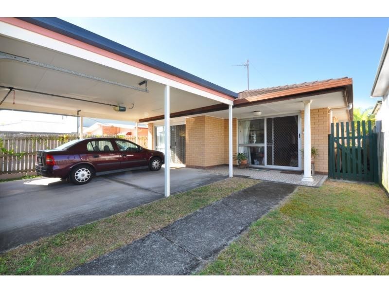 9 Chainey Avenue, Miami QLD 4220