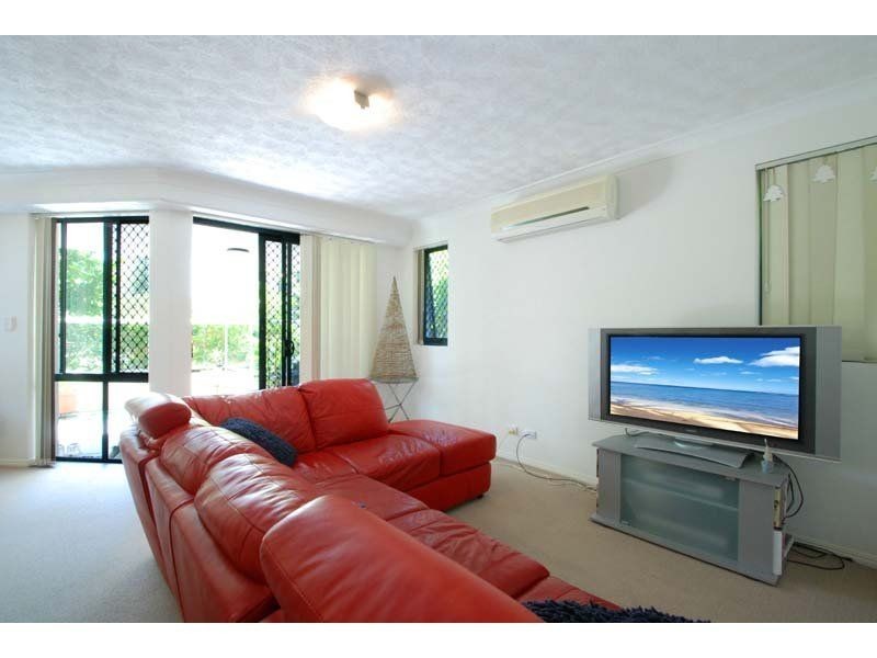 12/6 Fifth Avenue, Burleigh Heads QLD 4220