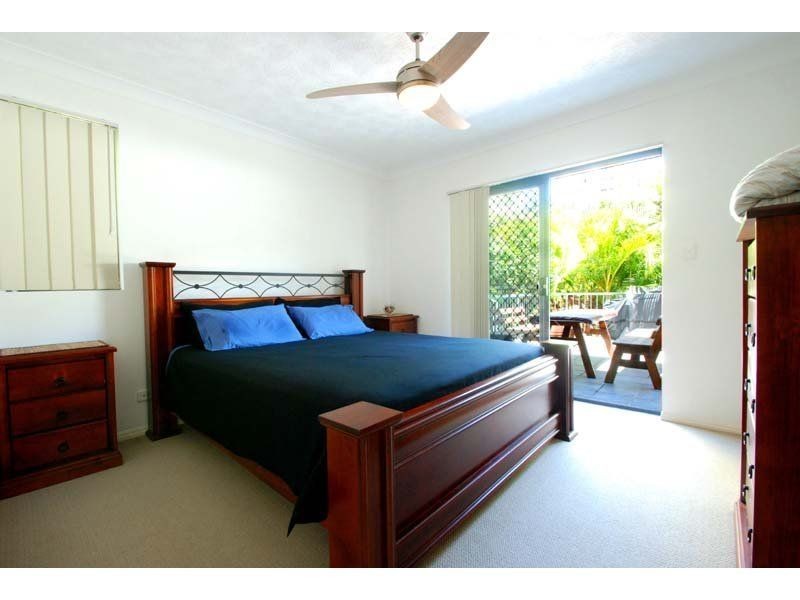 12/6 Fifth Avenue, Burleigh Heads QLD 4220