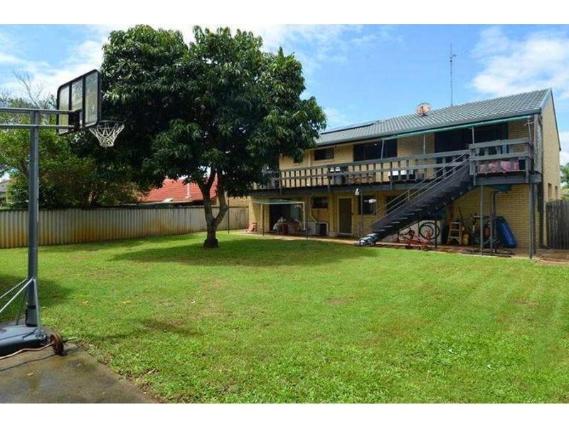 21 Honeyeater Drive, Burleigh Waters QLD 4220