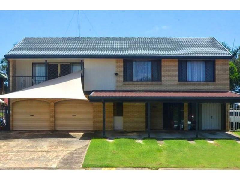 21 Honeyeater Drive, Burleigh Waters QLD 4220