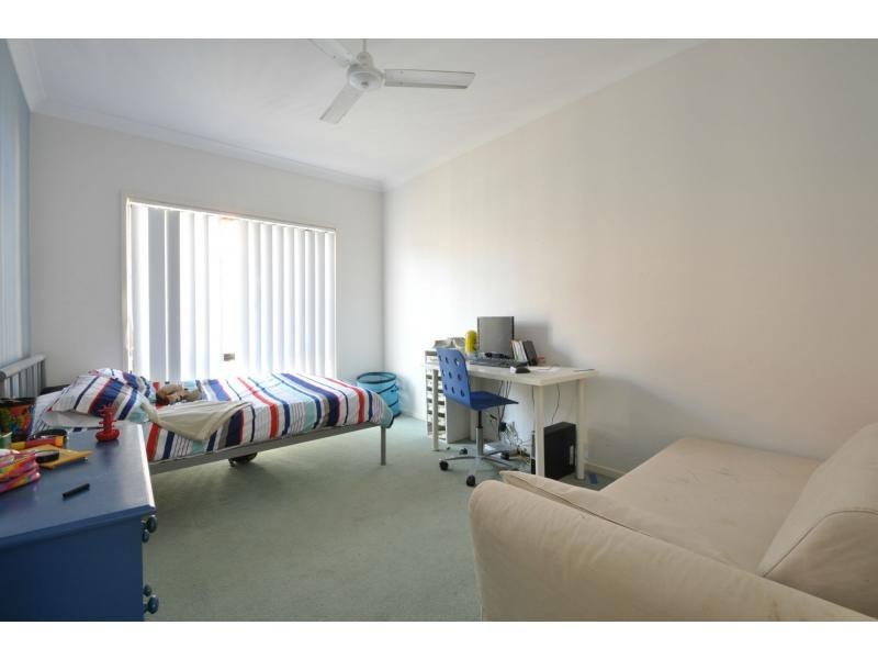 11 Windemere Crescent, Varsity Lakes QLD 4227