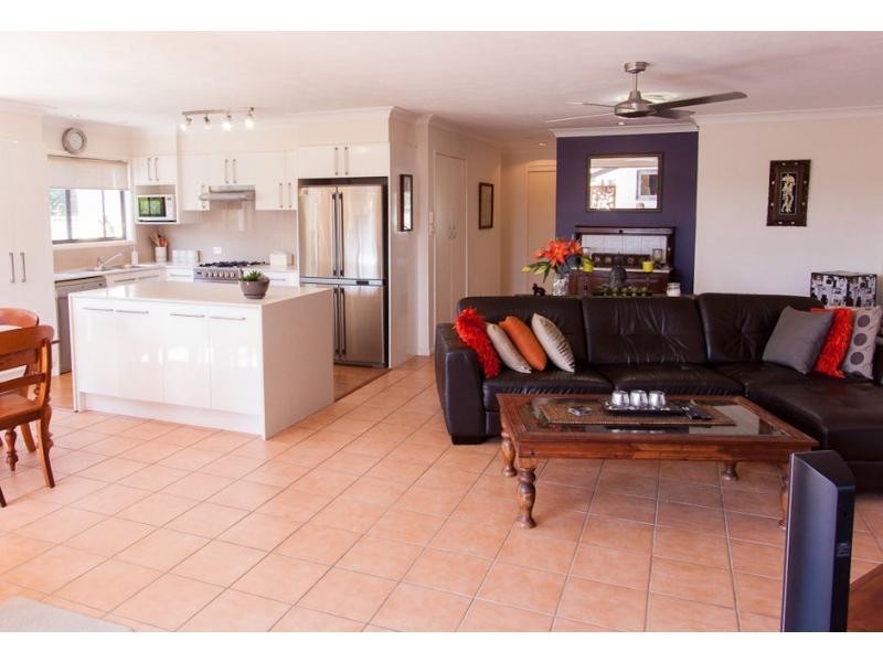 1/26 Wagtail Court, Burleigh Waters QLD 4220