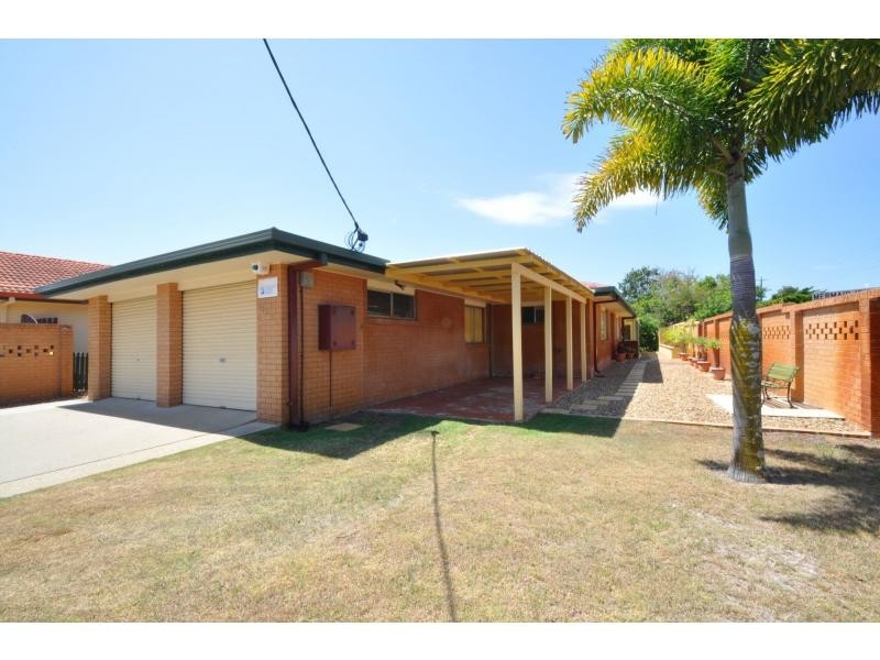 35 Surfers Avenue, Mermaid Waters QLD 4218