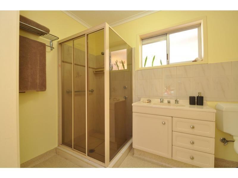 35 Surfers Avenue, Mermaid Waters QLD 4218