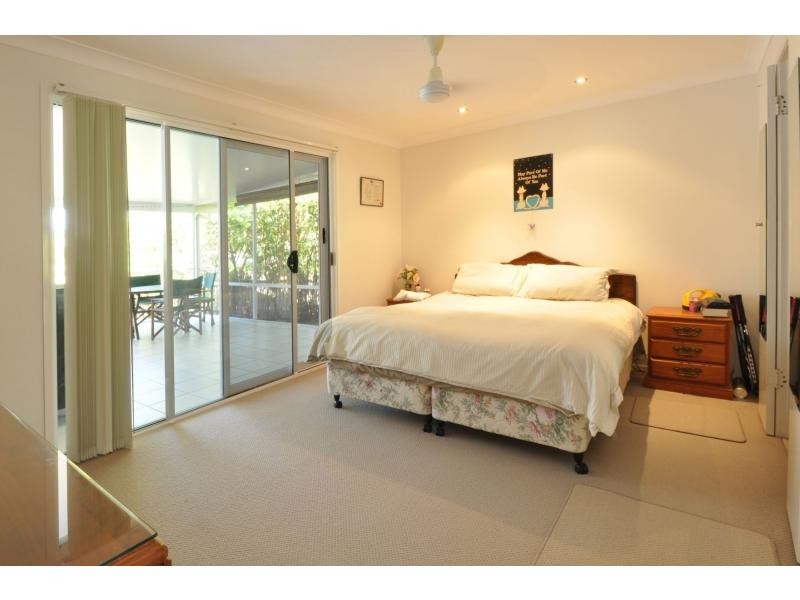 3 Le Mans Drive, Mermaid Waters QLD 4218