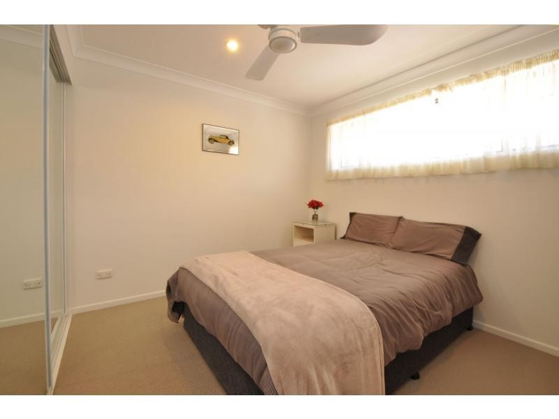 3 Le Mans Drive, Mermaid Waters QLD 4218