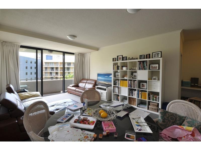 2049/1 Ocean Street, Burleigh Heads QLD 4220