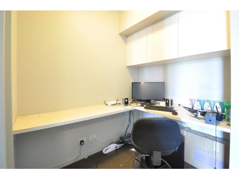 2060/1 Ocean Street, Burleigh Heads QLD 4220