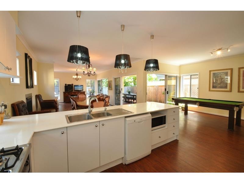 132 Nobby Parade, Miami QLD 4220