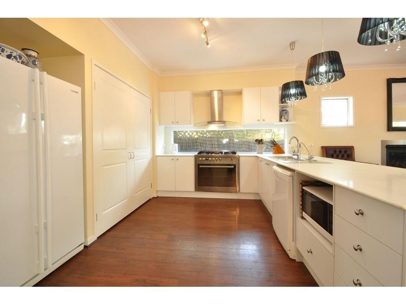 132 Nobby Parade, Miami QLD 4220