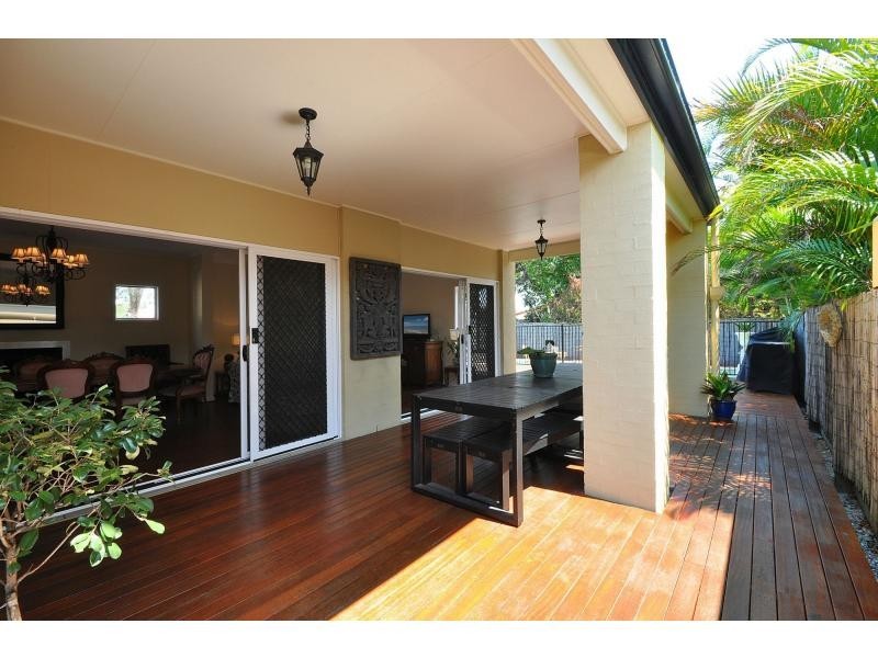 132 Nobby Parade, Miami QLD 4220